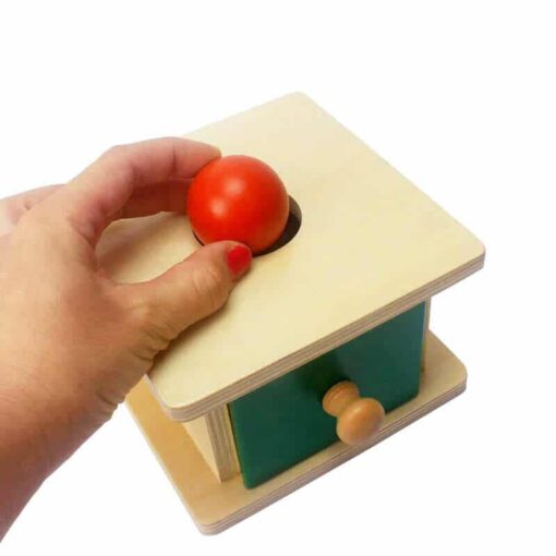 boîte à tiroir avec balle en bois