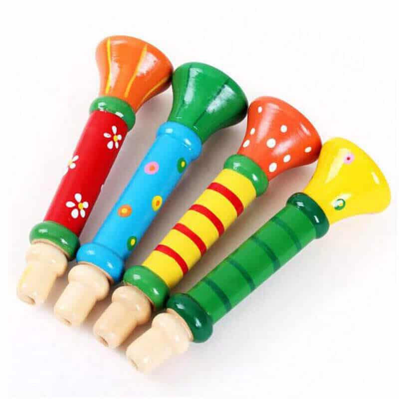 Trompette en bois multicolore