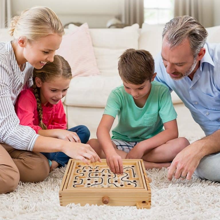 planche d'équilibre labyrinthe jeu en famille