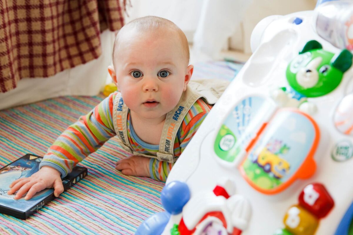 jeux d'éveil pour bébé et enfants